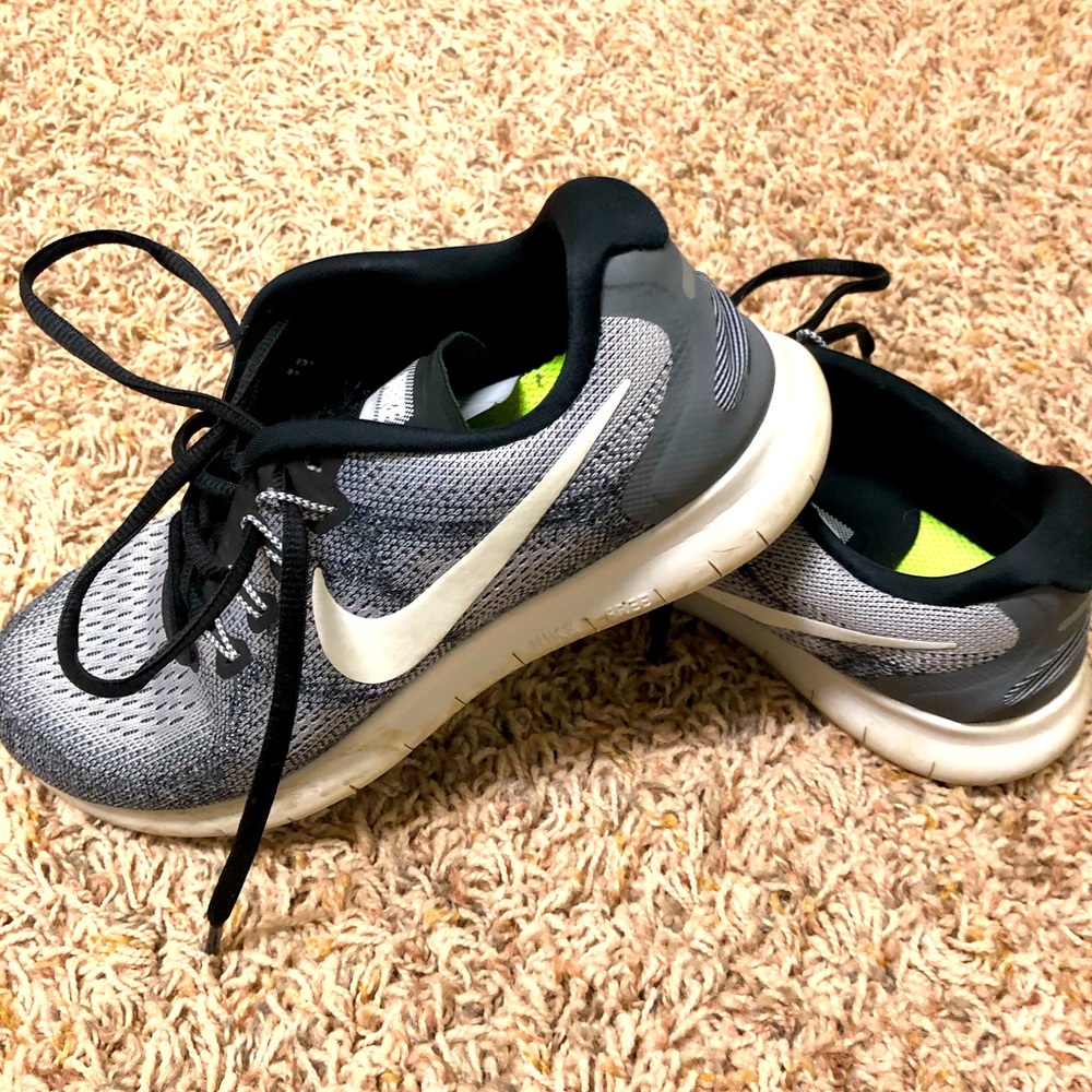 Nike Free Run Sneakers